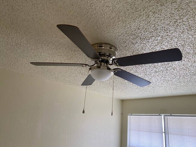 Foto del edificio - 1104 Georgetown Rd