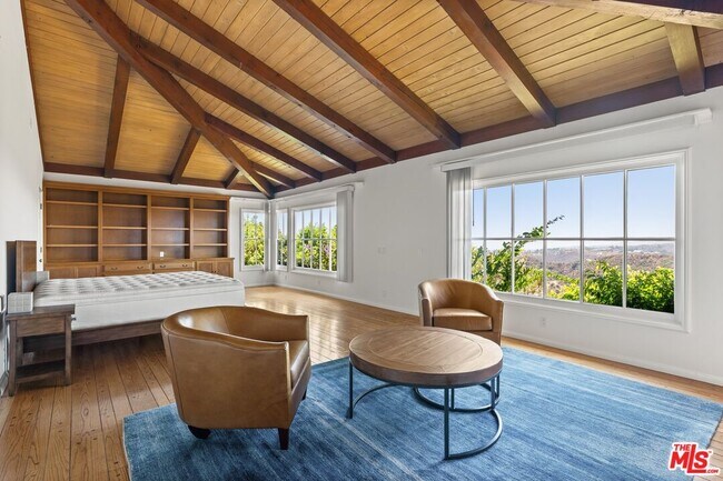 Foto del edificio - 2317 Kimridge Rd