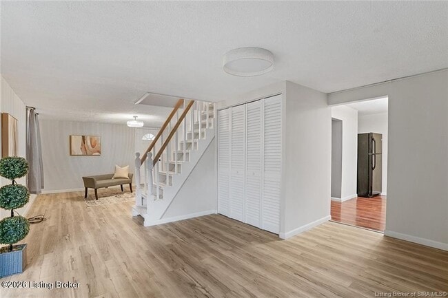 Building Photo - 212 High St