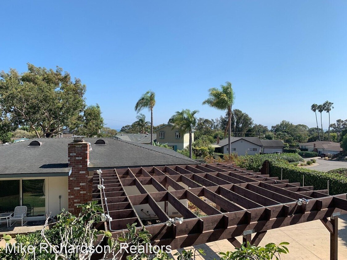 Primary Photo - 3 br, 2 bath House - 161 Vista Del Mar