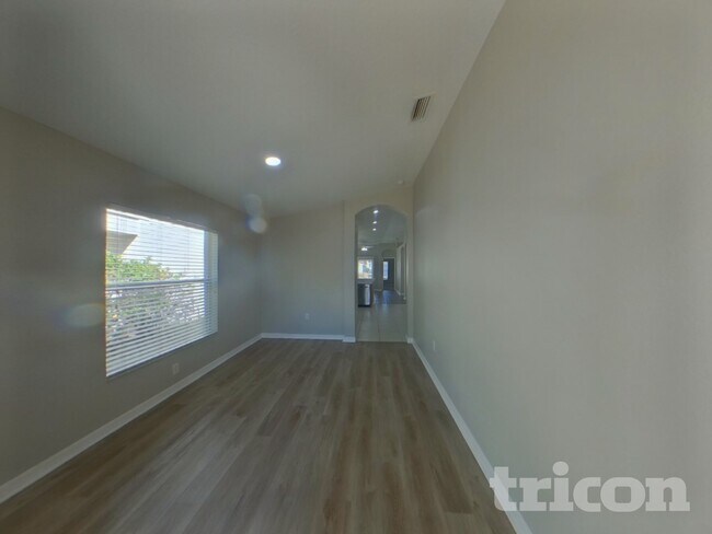 Building Photo - 1433 Delano Trent St