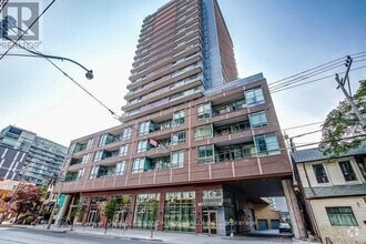 Building Photo - 120-120 Parliament St