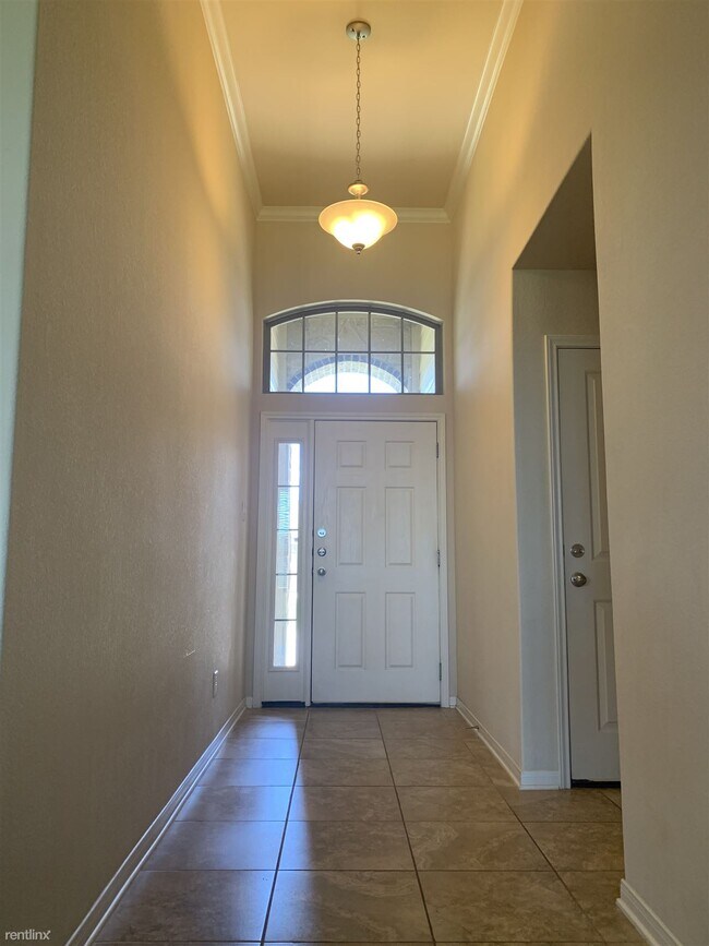 Foto del edificio - 4 br, 2 bath House - 5607 Markham Drive