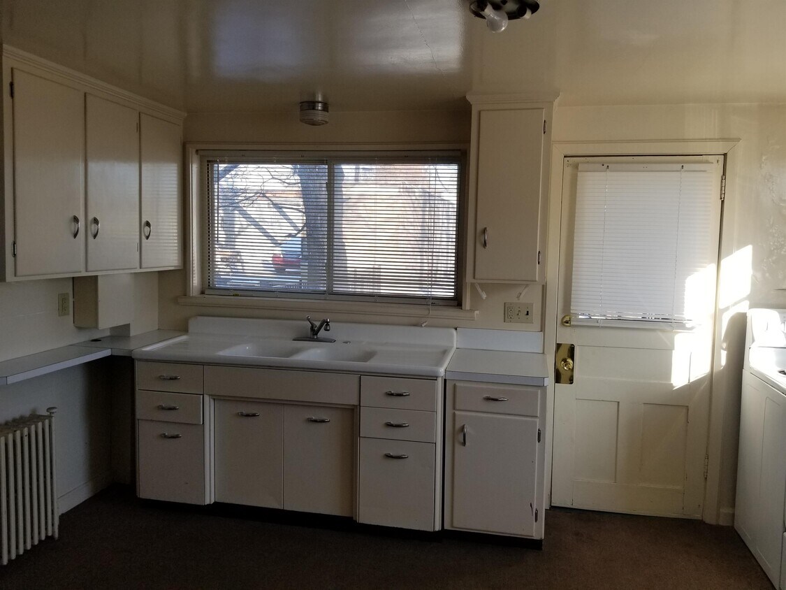 Foto principal - 127 S Lehigh Ave