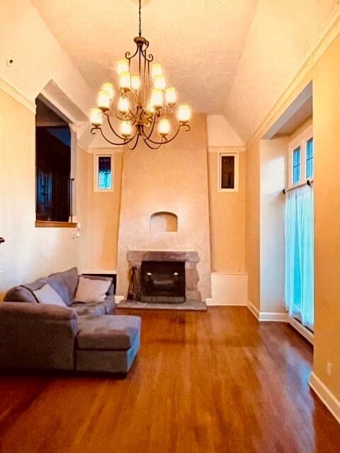 Foto principal - 2571 Ashurst Rd