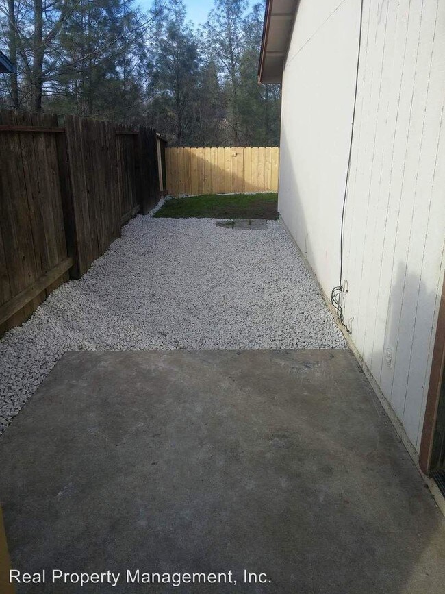 Building Photo - 3502 Magnums Way