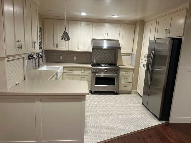 Foto del edificio - Charming Updated 3 Bedroom Home in Woodland
