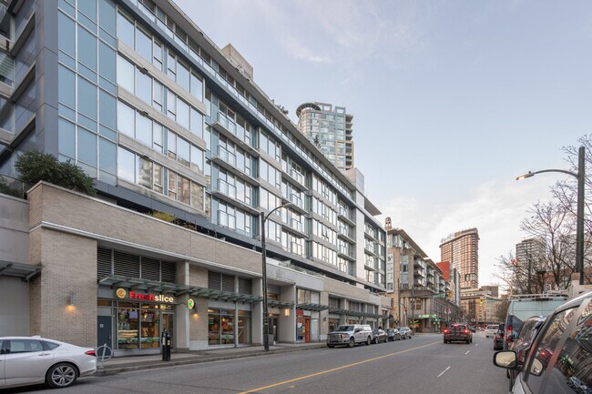 Photo du bâtiment - 633 Abbott St