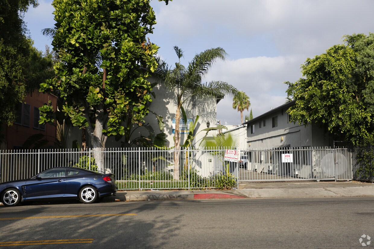 Foto del edificio - Bronson