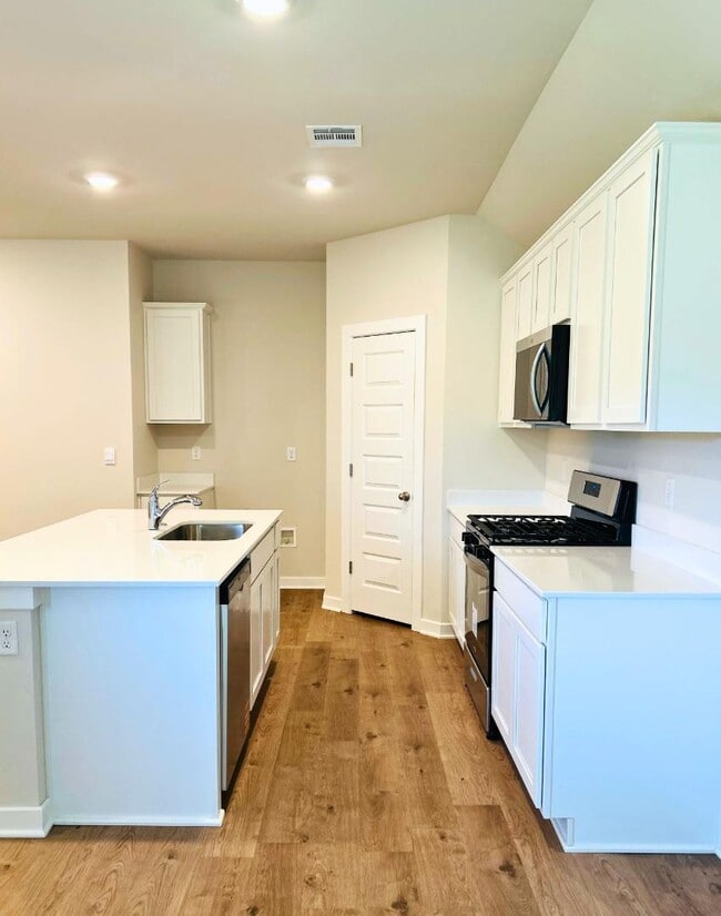 Building Photo - 9045 NW 149th Ter