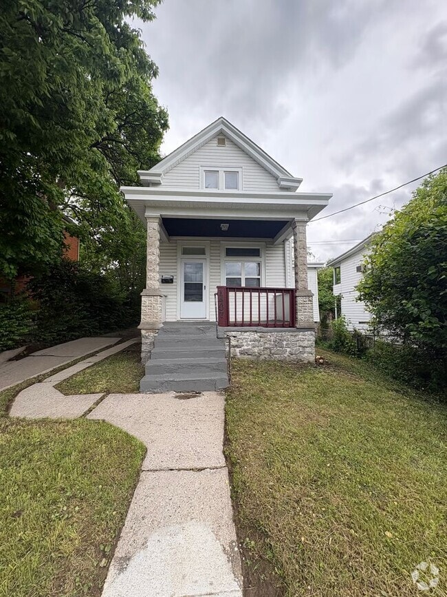 Building Photo - 1407 W North Bend Rd