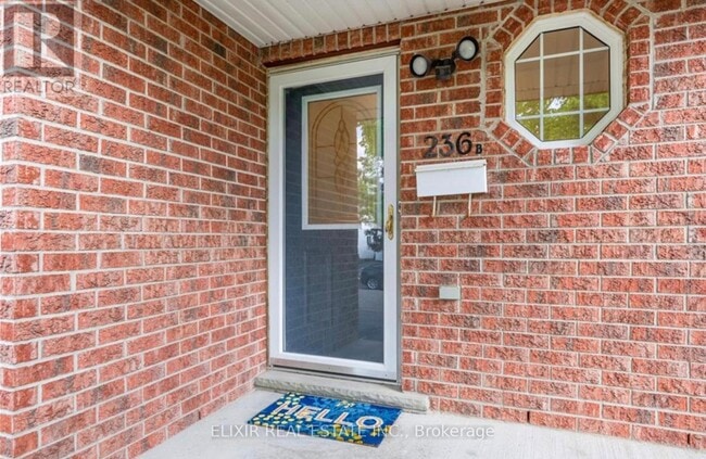 Building Photo - 236 B Inverhuron Crescent