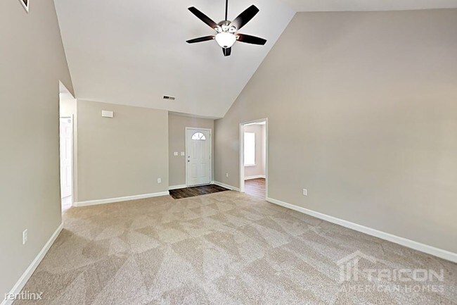 Building Photo - 416 Leecrest Dr