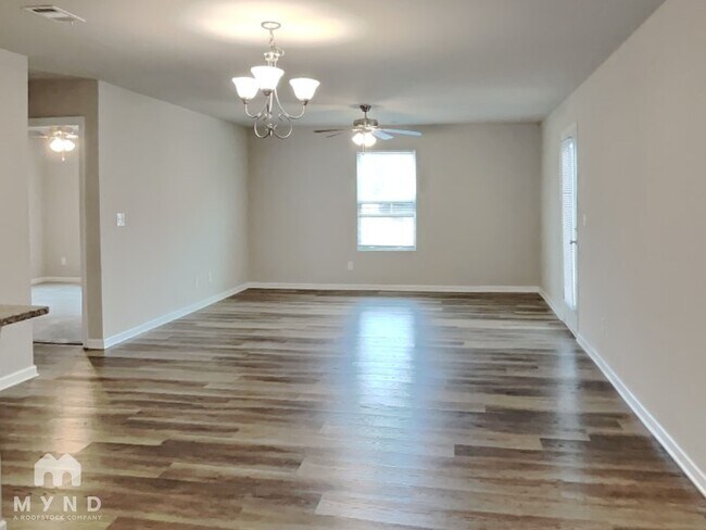 Building Photo - 116 Lexington Ave