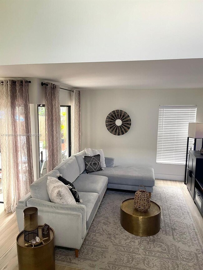Foto del edificio - 15052 SW 127th Pl