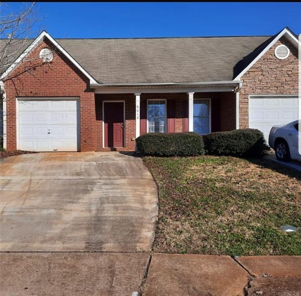 Foto principal - 6018 Creekerton Blvd
