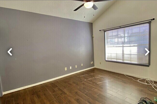 Building Photo - 6913 Imperial Ridge Dr