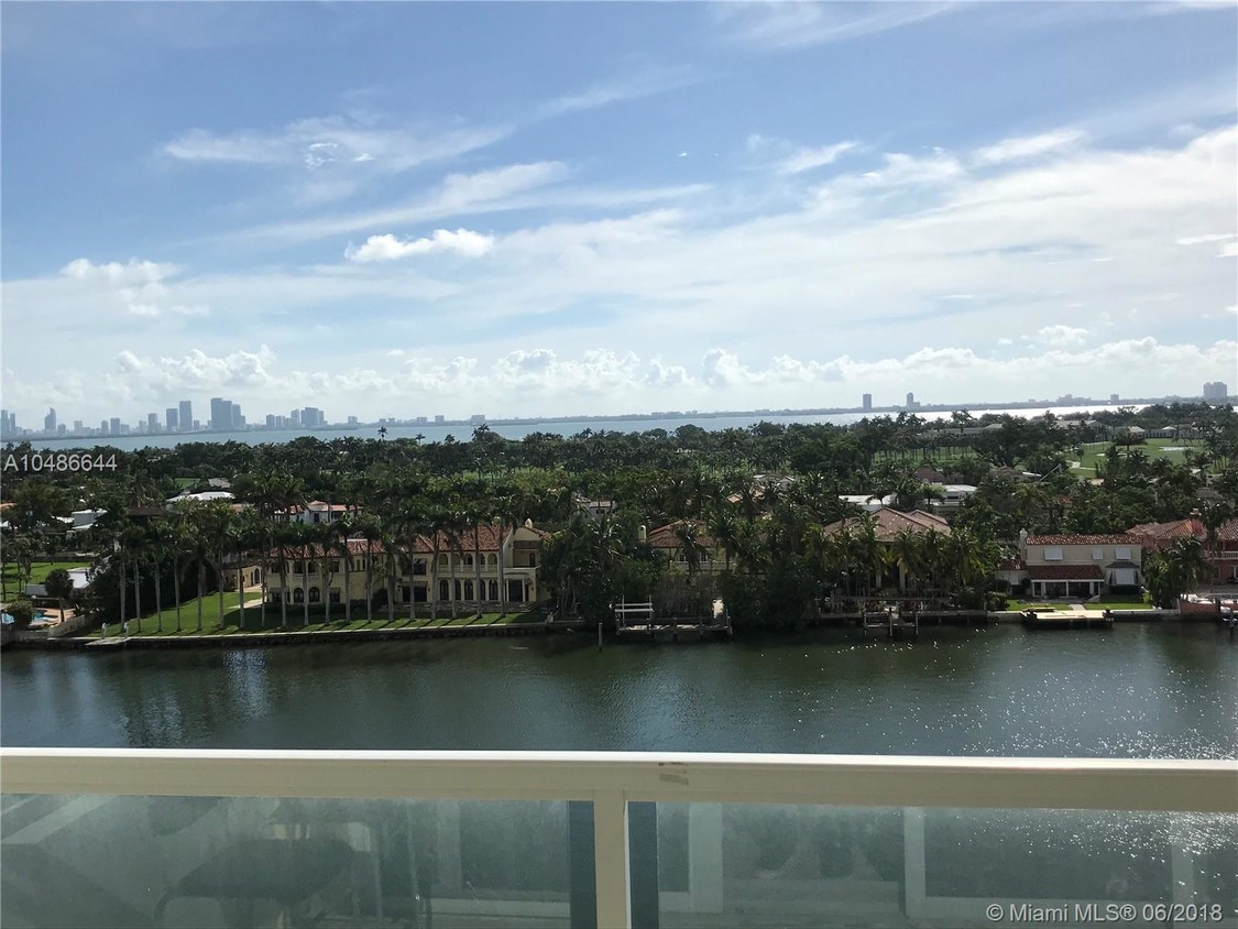 Primary Photo - 5600 CONDO
