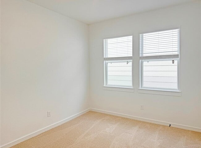 Building Photo - 2213 Via Laura Ln