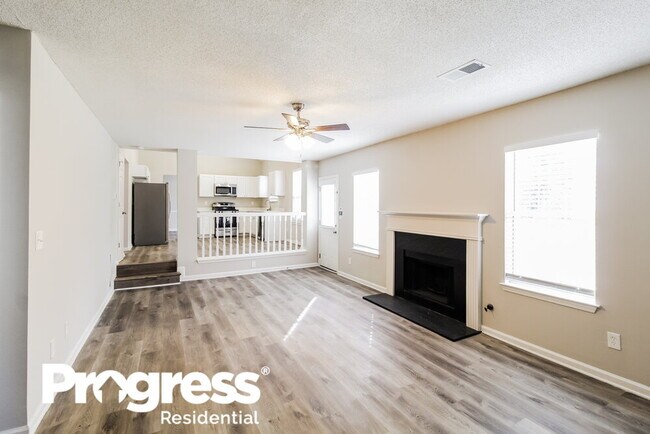 Foto del edificio - 4341 Ward Bluff Ct