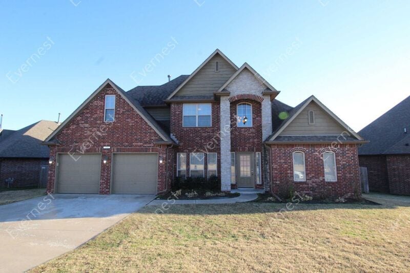 1201 W Fargo Ln, Broken Arrow, OK 74012 House Rental in Broken Arrow