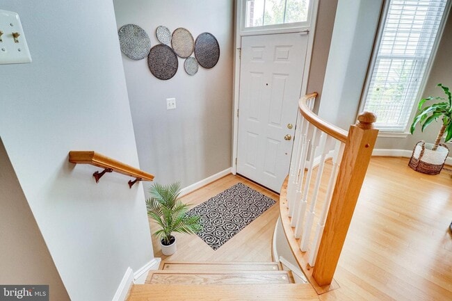 Building Photo - 47669 Whirlpool Square