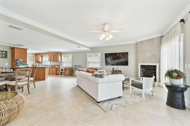 Foto del edificio - 16033 Gulf Blvd