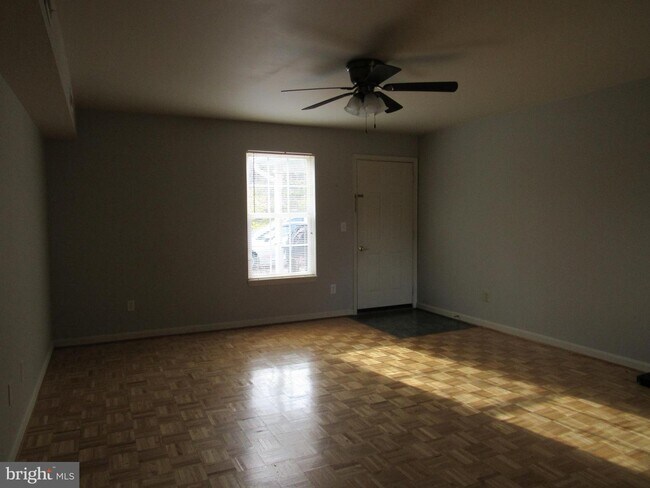 Foto del edificio - 14666 Germanna Hwy