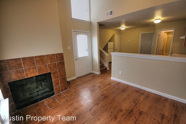 Building Photo - 5608 Cougar Dr