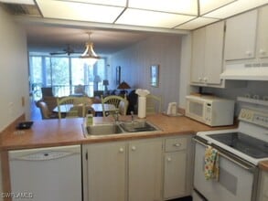 Building Photo - 1086 Forest Lakes Dr