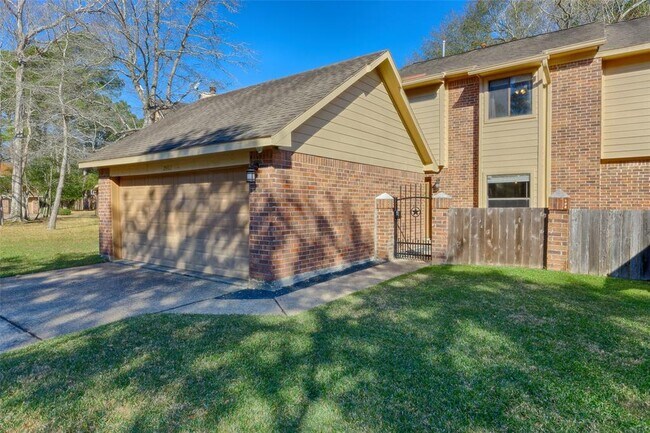 Building Photo - 2907 Elm Grove Ct