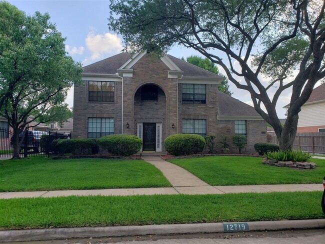 Foto del edificio - 12719 Reedwood Ridge Rd