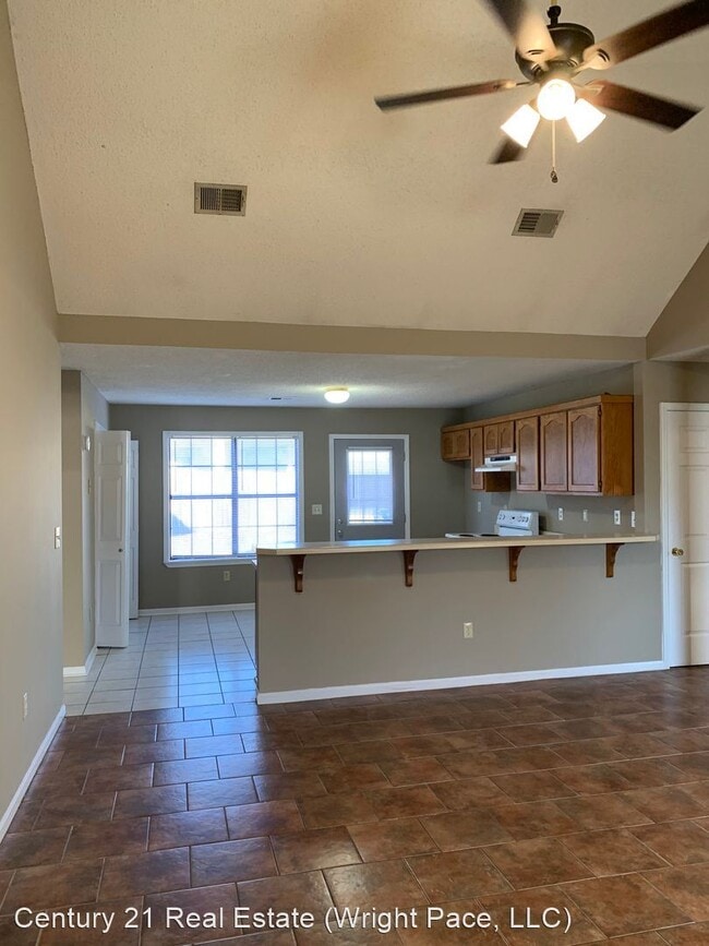 Building Photo - 3 br, 2 bath House - 4707 Sam's Place