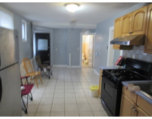 Building Photo - 12 Faxon Rd
