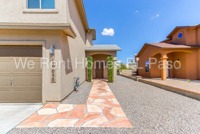 Building Photo - 10050 Spotted Eagle Dr