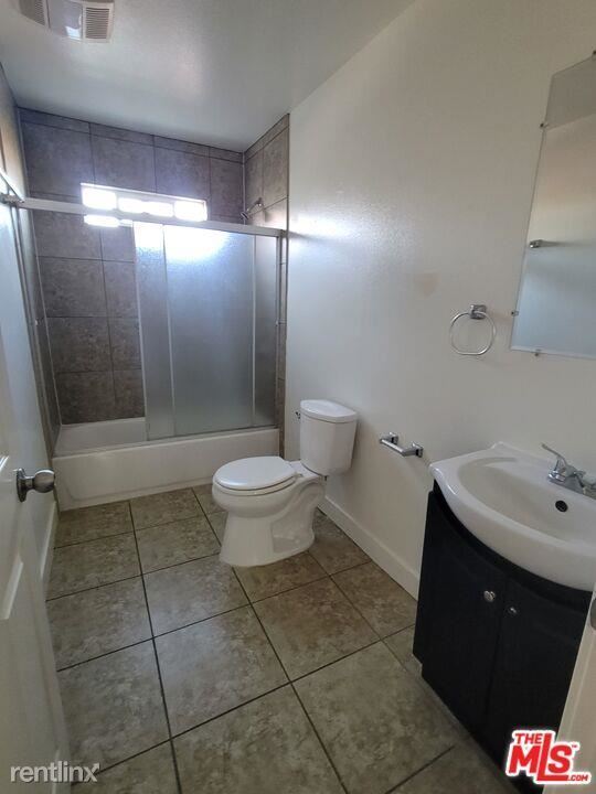 Building Photo - 5 br, 3 bath Condo - 646 W 95th St