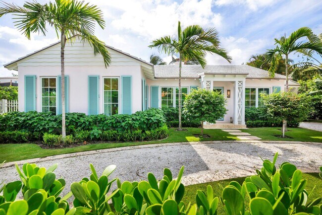 Foto del edificio - 266 Colonial Ln
