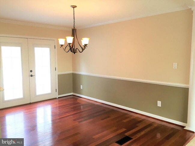 Building Photo - 9522 Kirkfield Rd