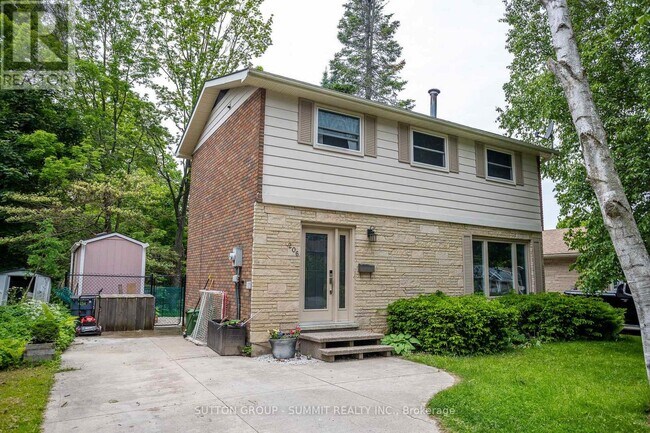 Photo du bâtiment - 206 6th Ave E