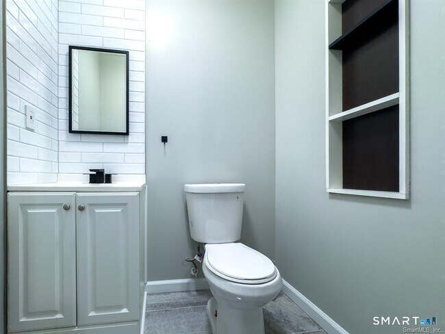 Foto del edificio - 23 Lake St