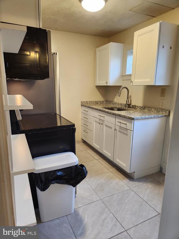 Foto del edificio - 9062 Washington St