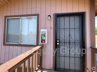 Building Photo - 807 Monarch Cir