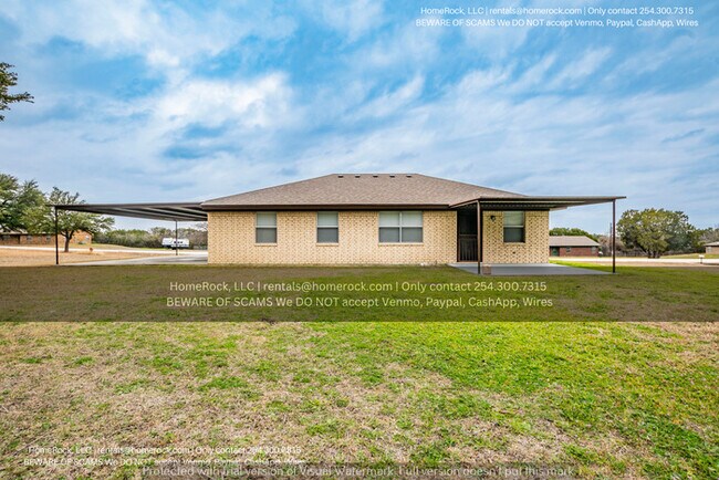 Foto del edificio - 3 Bedroom 2 Bath Available NOW