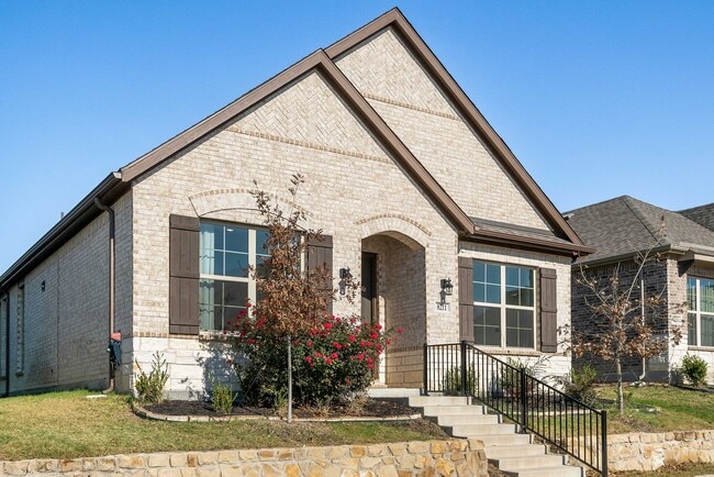 Building Photo - 8211 Agarito Way