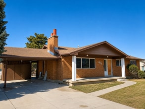 Building Photo - 2818 S 450 W