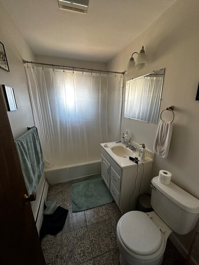 Foto del edificio - 61 Selkirk Rd