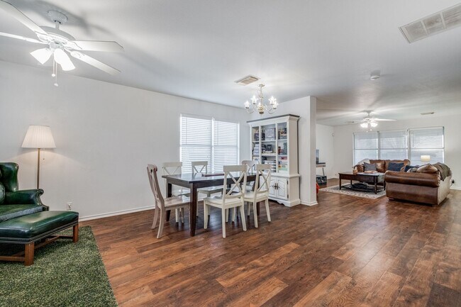 Building Photo - 3-BEDROOM HOME IN CONVERSE, JUDSON ISD