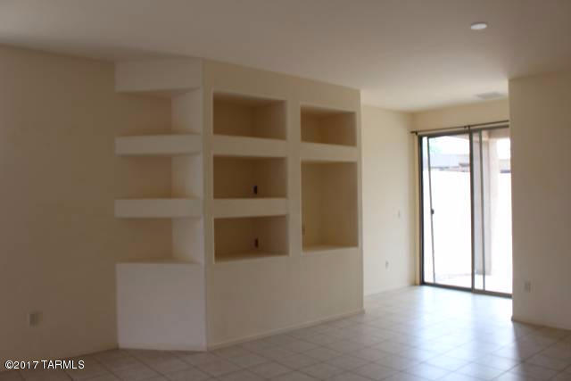 Foto del edificio - 5490 N Little River Ln