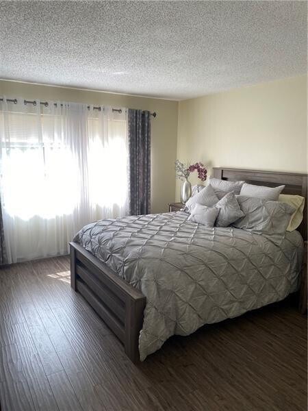 Foto del edificio - 175 SE St Lucie Blvd