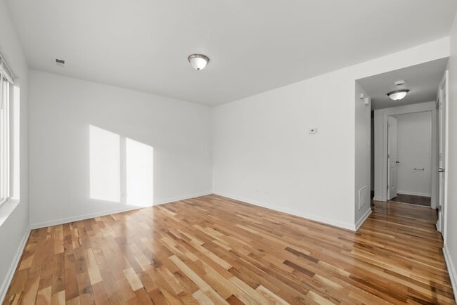 Building Photo - 13300 S Indiana Chicago, IL 60827